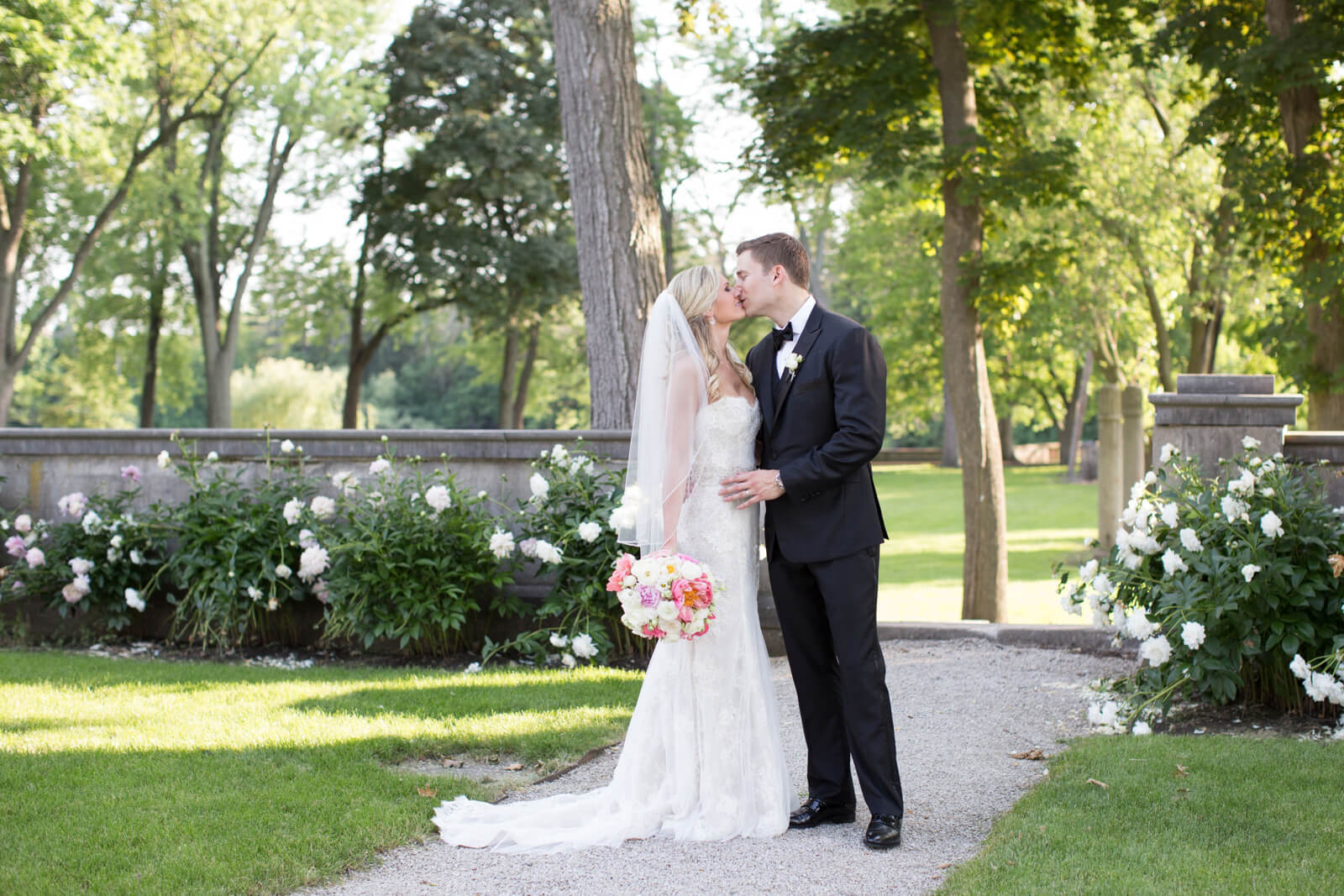 Armour House Lake Forest Wedding